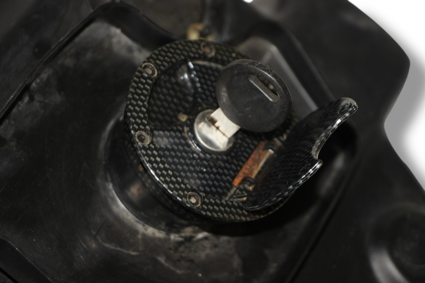 Réservoir / serrure Yamaha Aerox