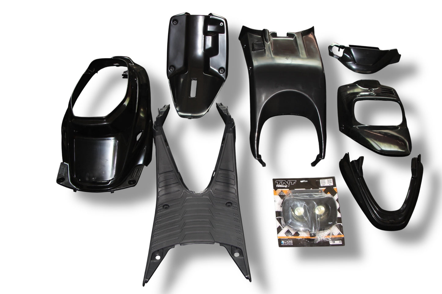 MBK Booster Verkleidung / Innenraum / Scheinwerfer