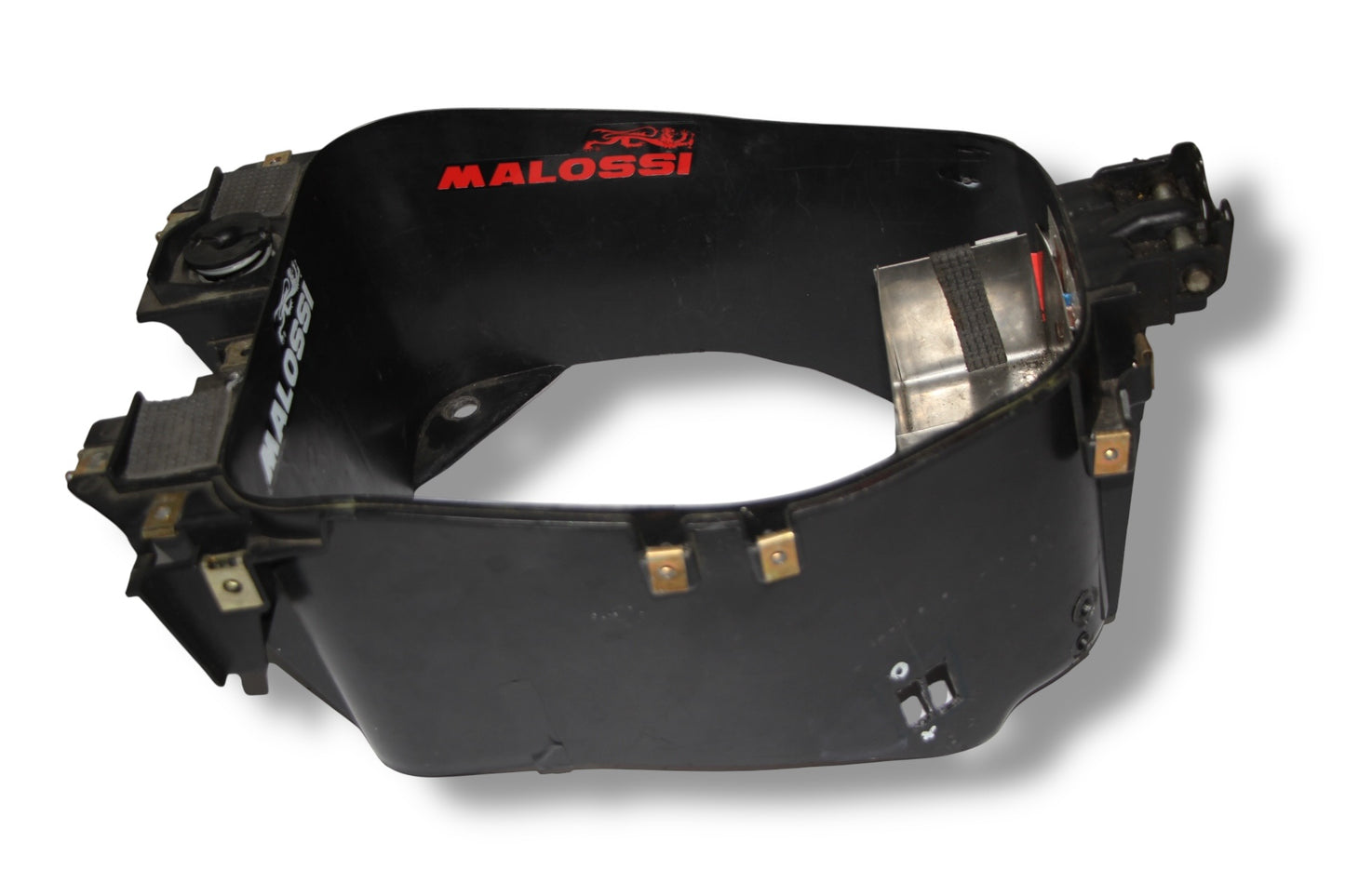 Yamaha Aerox Helmfach ( cut )