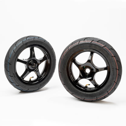 Yamaha Aerox rims / semi-slicks