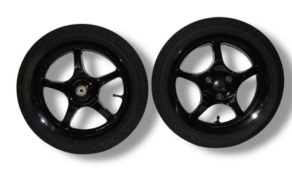 Yamaha Aerox Felgen / Reifen