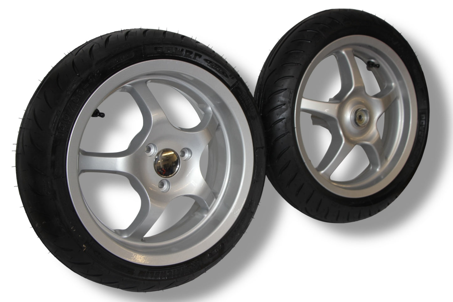 Kiesler Breitbaufelgenset / Reifen