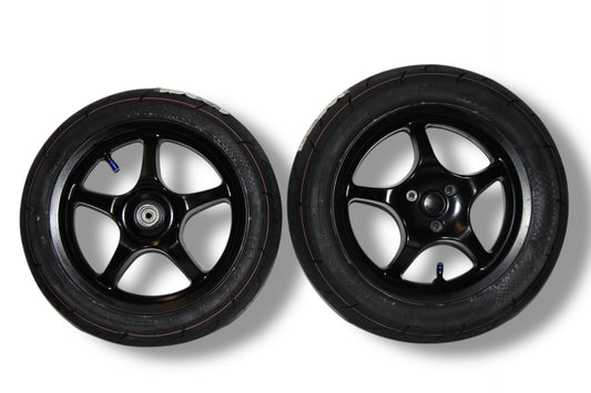 Yamaha Aerox Felgen / RPG Semi-Slicks