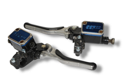 Yamaha Aerox Bremspumpen / Stage6 Bremszylinderabdeckungen