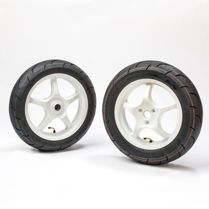 Yamaha Aerox rims / semi-slicks