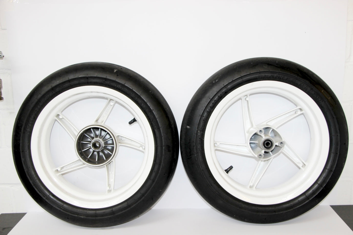 Aprilia SR Felgen / Stage6 Slicks