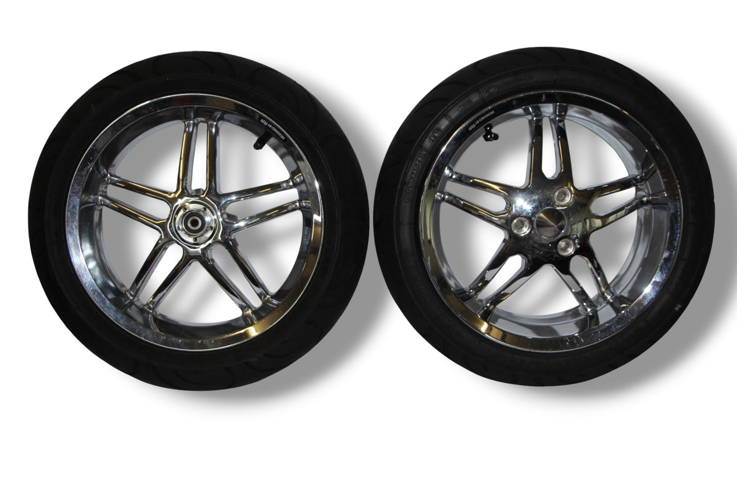Llantas Stage6 RT CNC cromadas / neumáticos